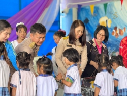 20241217070003.jpg - มอบผ้าห่มกันหนาวให้กับนักเรียนโรงเรียนบ้านเวียงแหงทุกคน | https://banwianghaeng.ac.th/