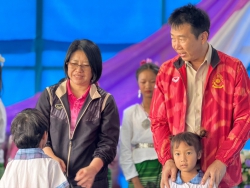 20241217070026.jpg - มอบผ้าห่มกันหนาวให้กับนักเรียนโรงเรียนบ้านเวียงแหงทุกคน | https://banwianghaeng.ac.th/